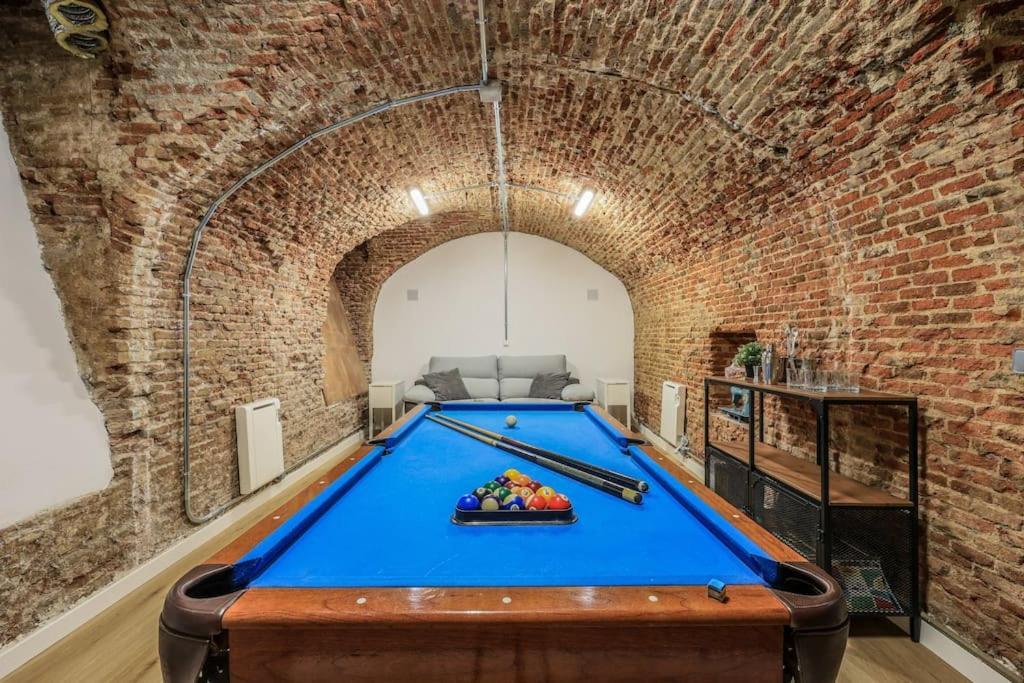 Apartamento Unique Flat La Latina * Billiard & Darts Madrid Exterior foto
