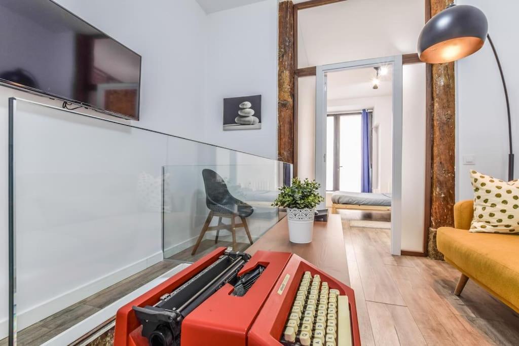 Apartamento Unique Flat La Latina * Billiard & Darts Madrid Exterior foto